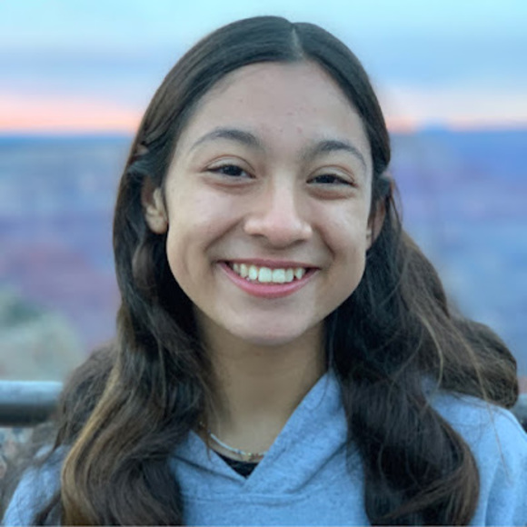 Meet your Posher, Olivia - Picture 1 of 1